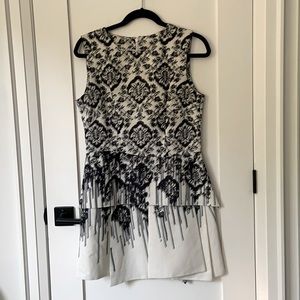 Alexander McQueen short gown Sz IT 44 = US 8.